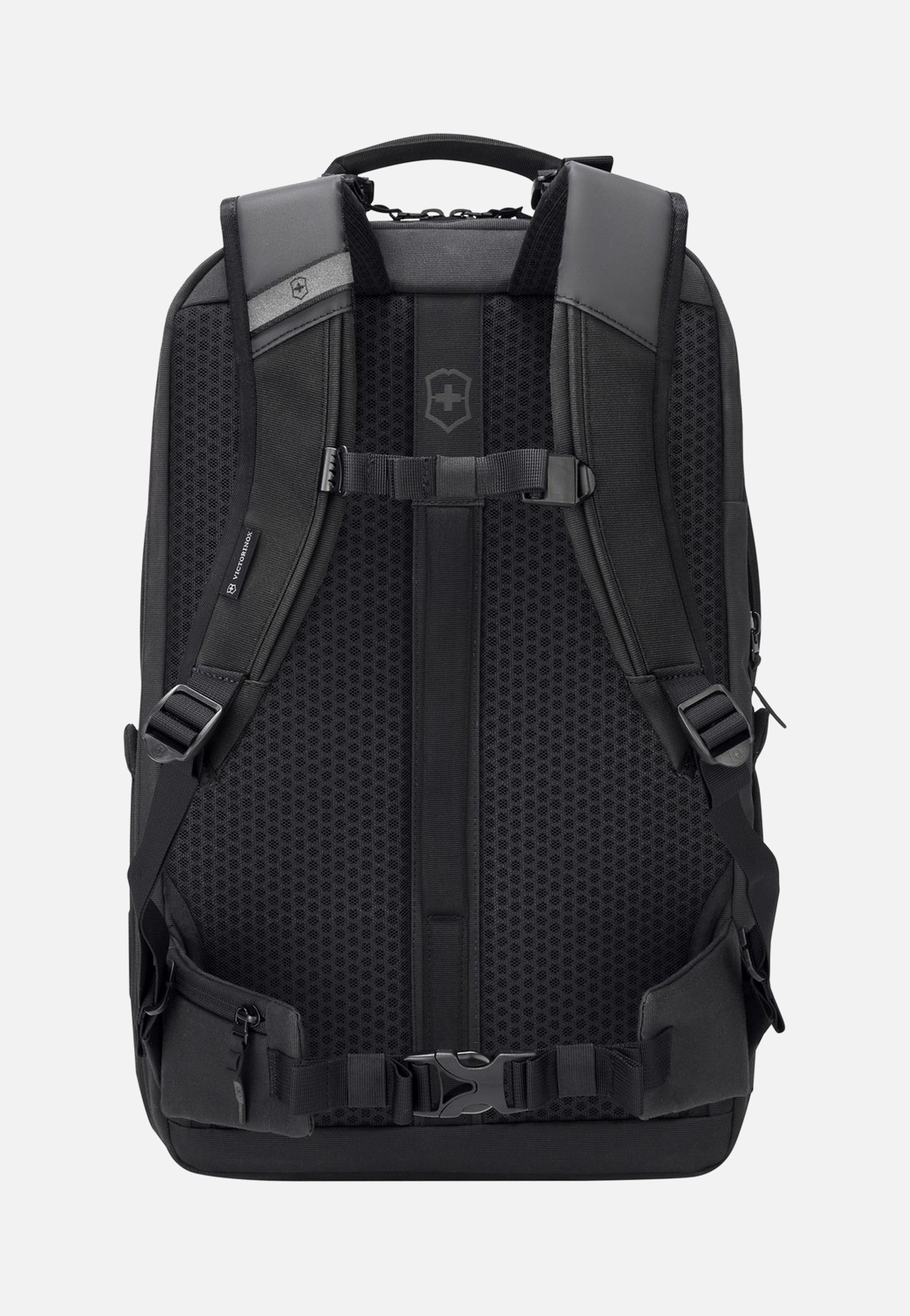 Victorinox Touring 2.0 Traveler Black Travel Rucksack