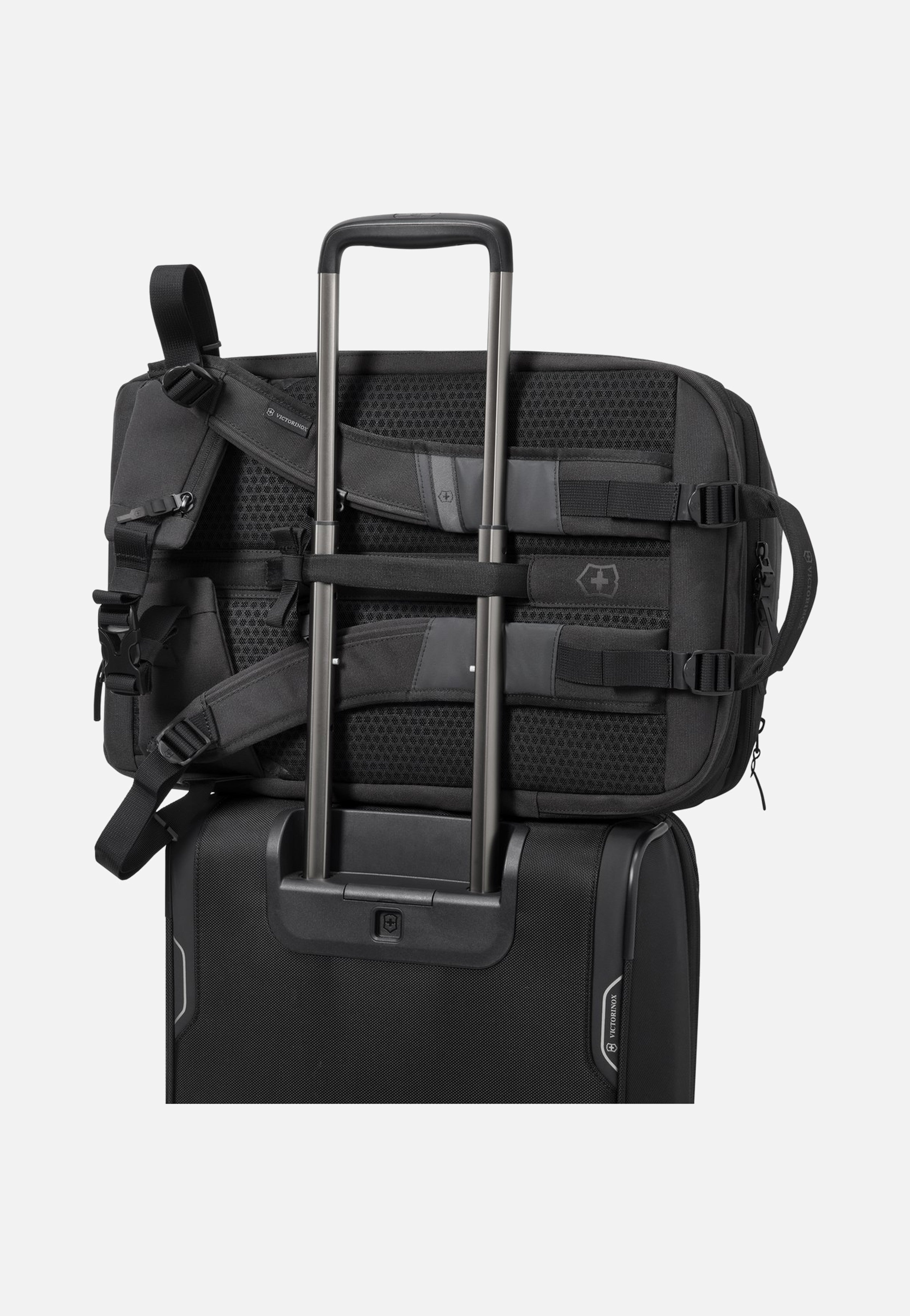 Victorinox Touring 2.0 Traveler Black Travel Rucksack