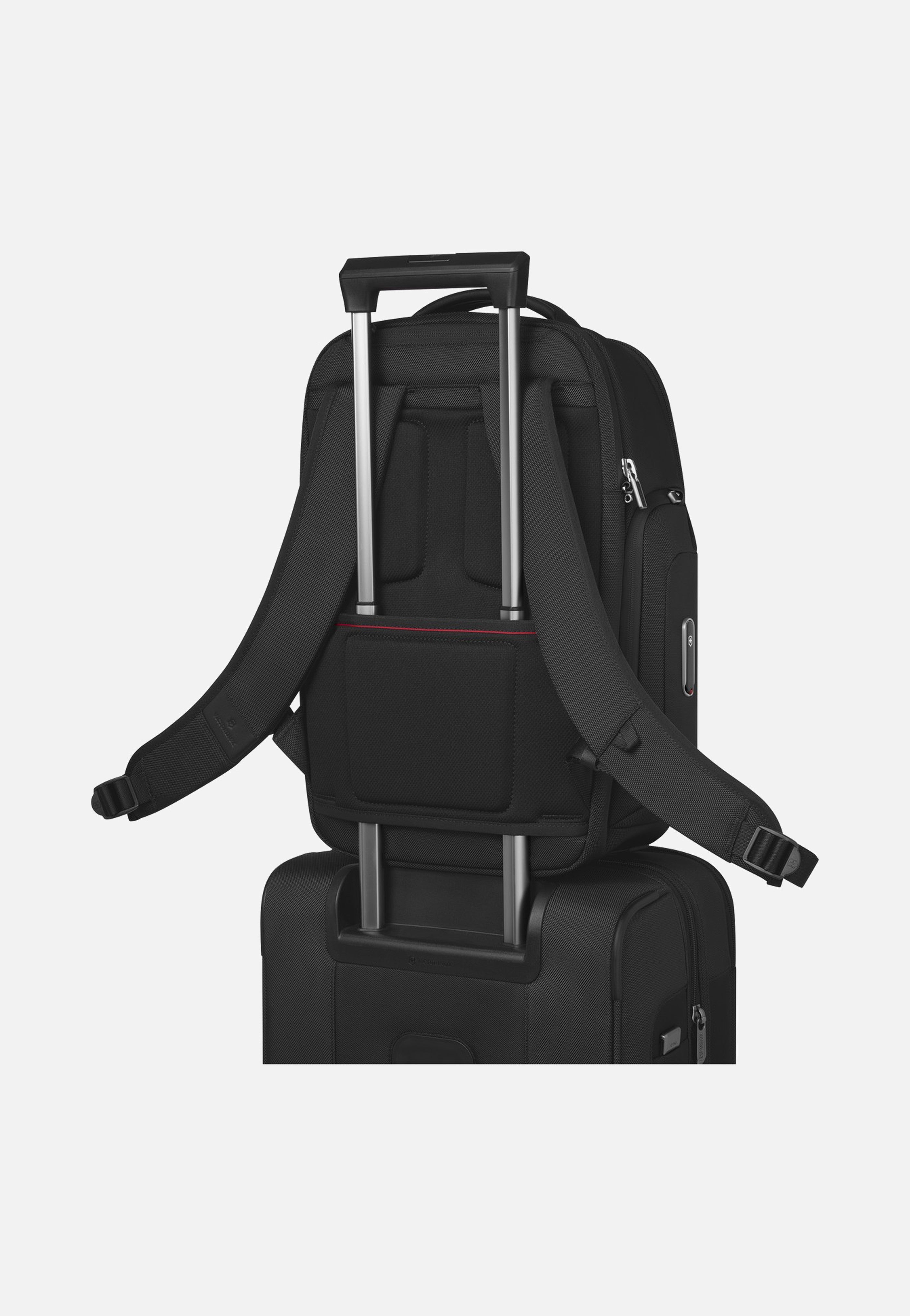 Victorinox Werks Traveler 7.0 Deluxe Black Rucksack